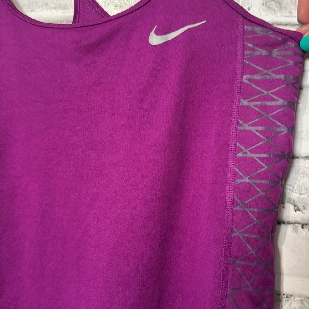 Nike Women's Magenta‎ Camisole